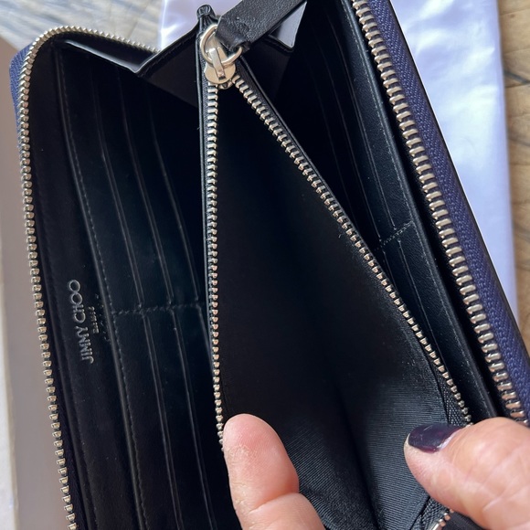 Jimmy Choo PIPPA Wallet Medium Wristlet w/Chain - Picture 9 of 10